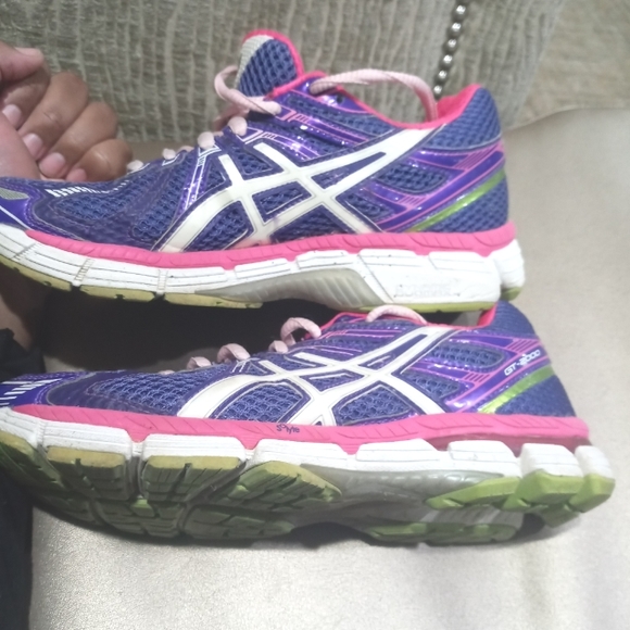 Asics Gt 2000 Athletic Running-Walking Shoes - Picture 7 of 9